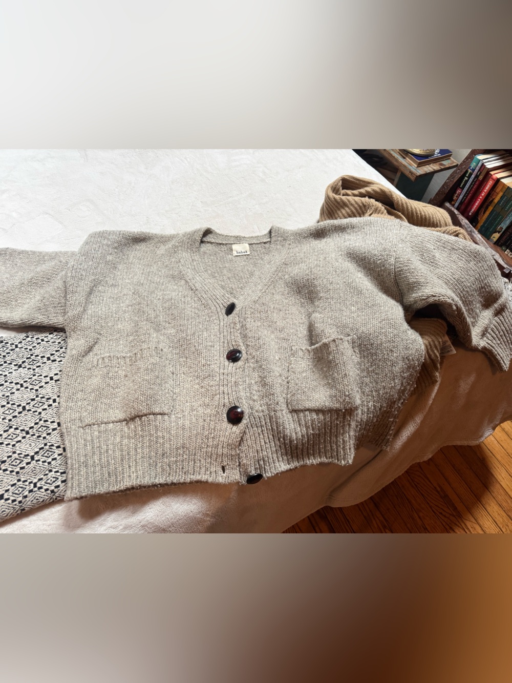 Babaa cardigan no.17 mist PRICE IS FIRM